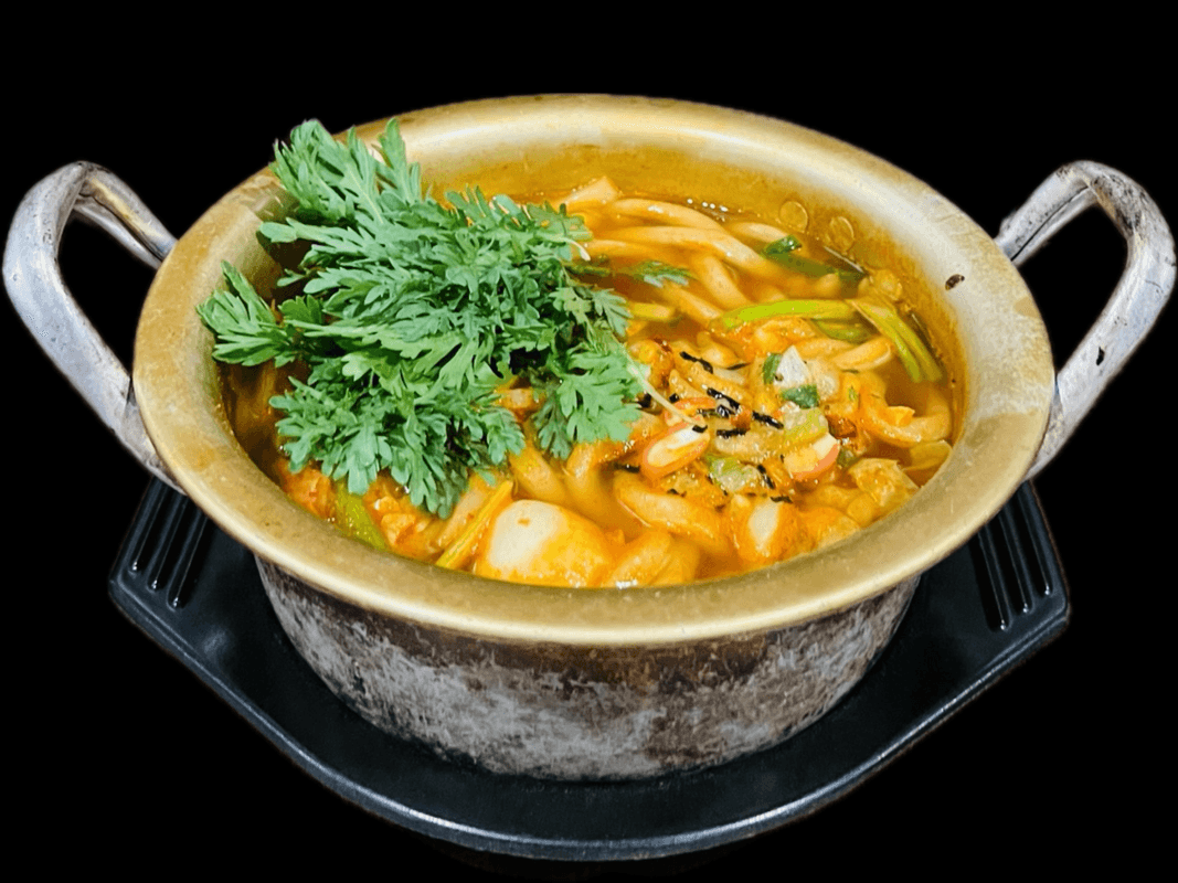Kimchi O-den Udon soup