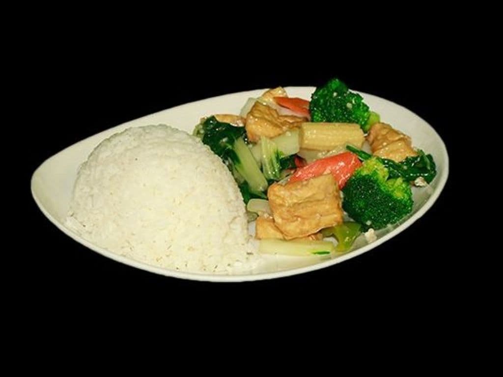 Broccoli in Garlic Sauce (Individual served with Steamed Rice)