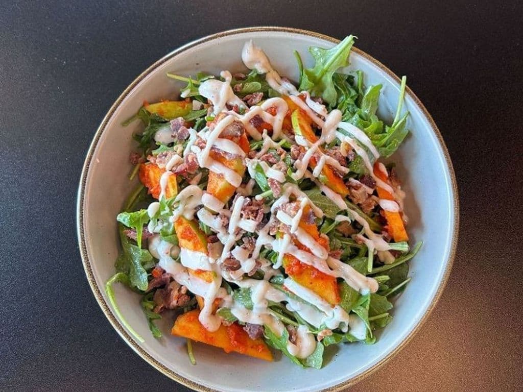 KIMCHI APPLE SALAD