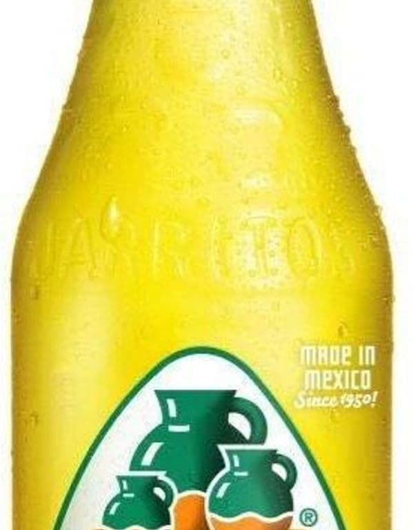 Jarritos Pineapple Soda 370mL