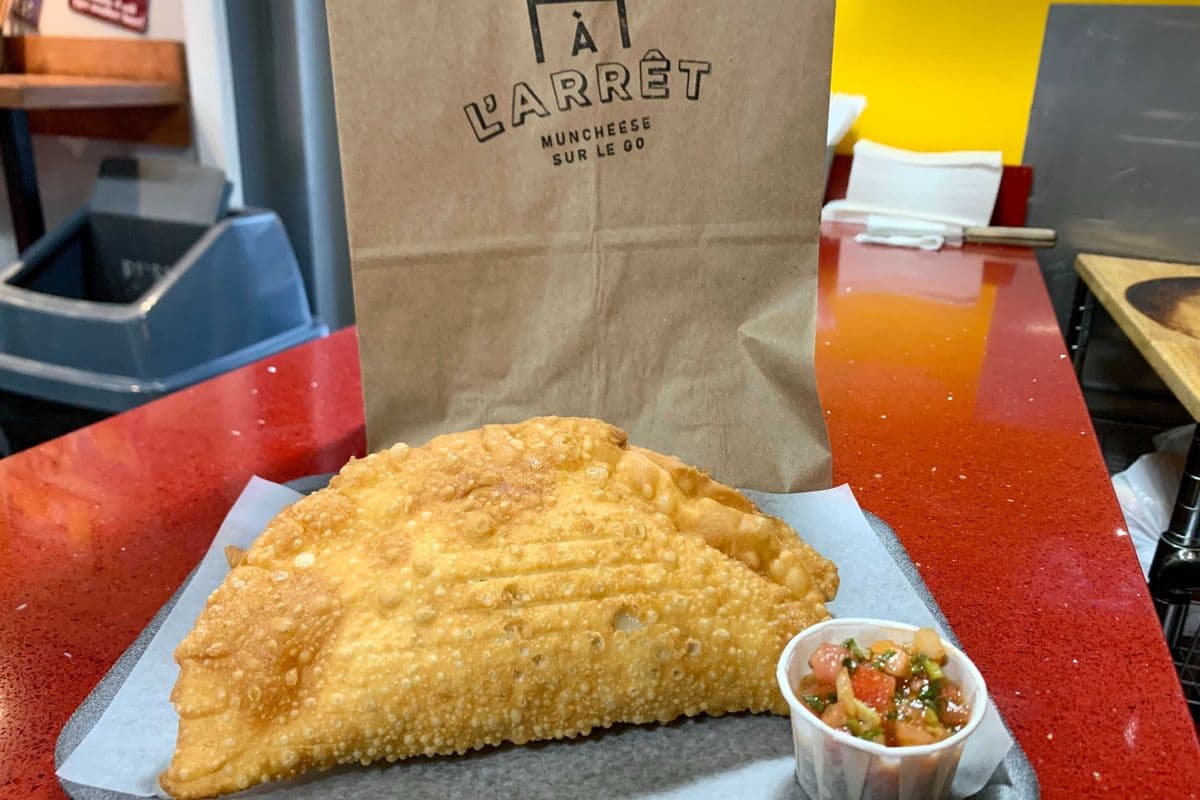 Empanada au poulet et fromage