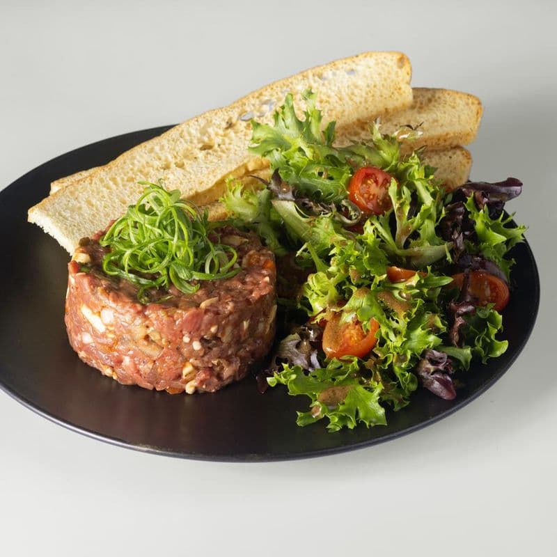 TARTARE DE BOEUF FUNKY (PLAT) / FUNKY BEEF TARTARE (DISH)