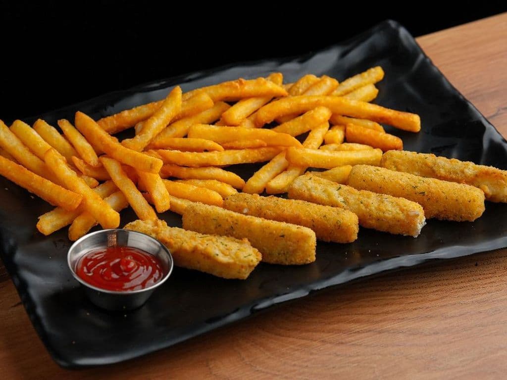 KIDS MOZZARELLA STICKS