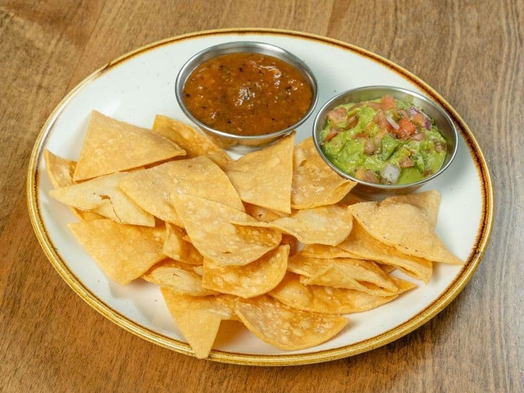 Chips, Guac + Salsa