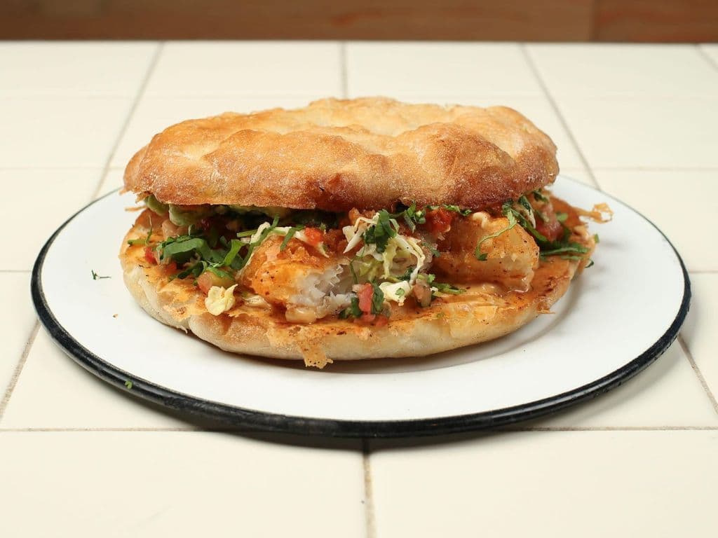 Torta Fish La Baja
