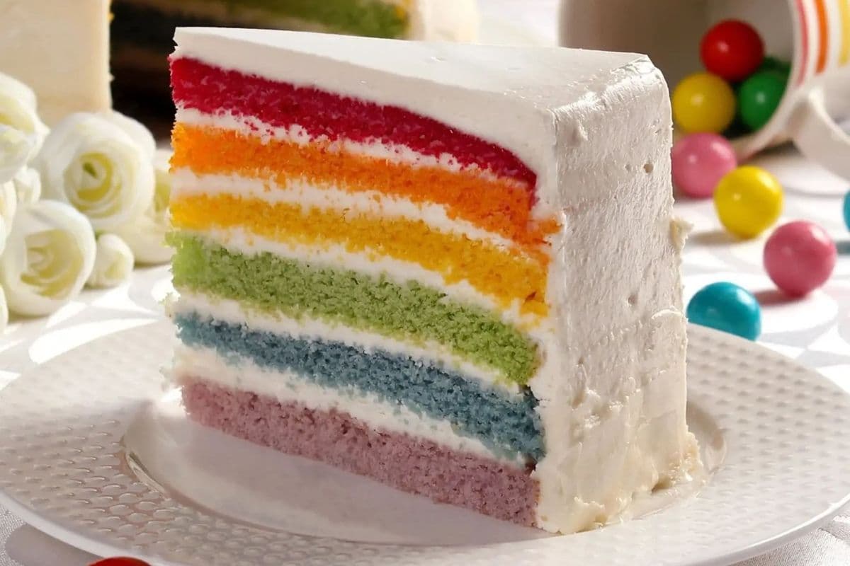 RAINBOW BURST CAKE (1 Slice)