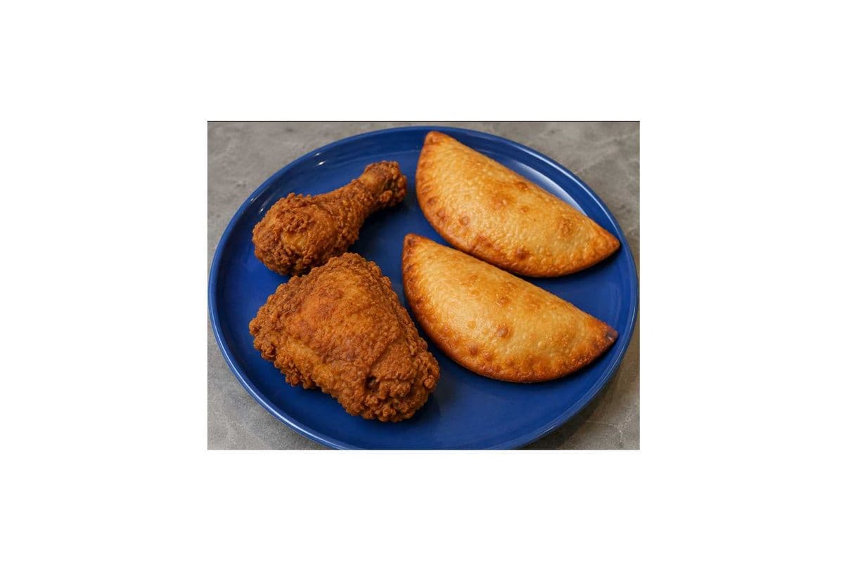 Fried Chicken (2pcs) with 2 Cheese Pizza Panzerotti