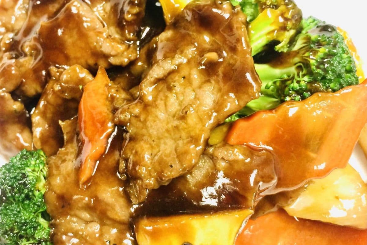 64b. Beef with Broccoli