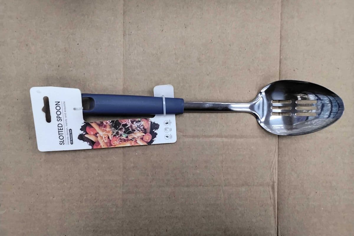 Slotted spoon