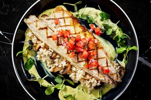 Bar méditerranéen grillé / Grilled Mediterranean Sea Bass