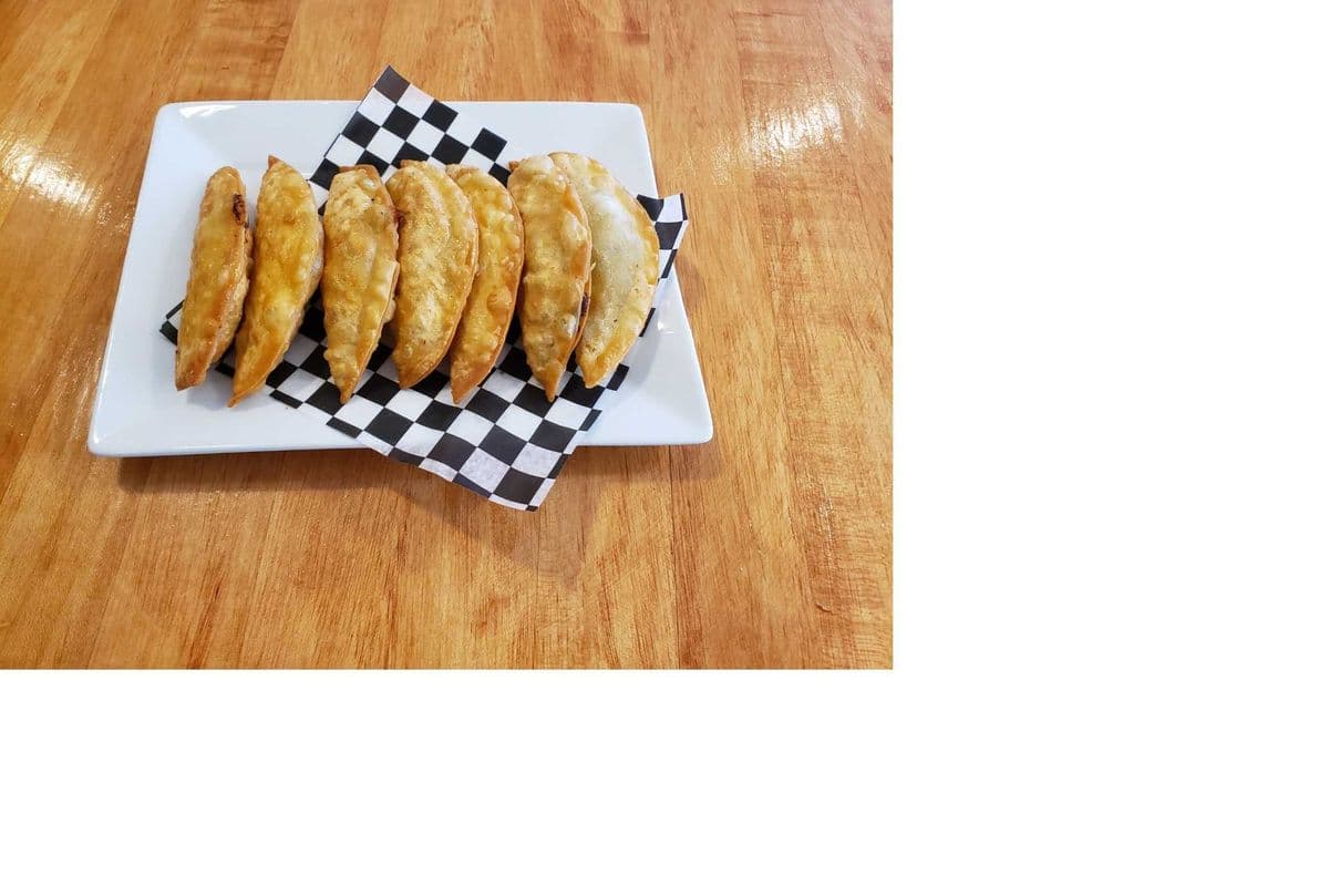 55. Kimchi Dumplings (7Pcs)