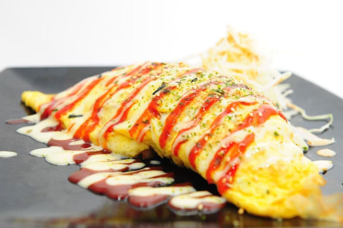 D11. Chicken Omurice / 日式鸡肉蛋包饭