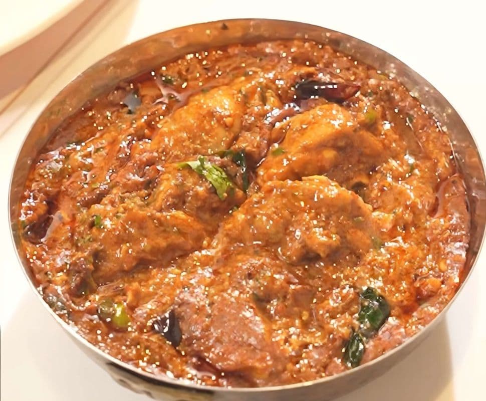 Madhuram Special Chicken Curry - OO