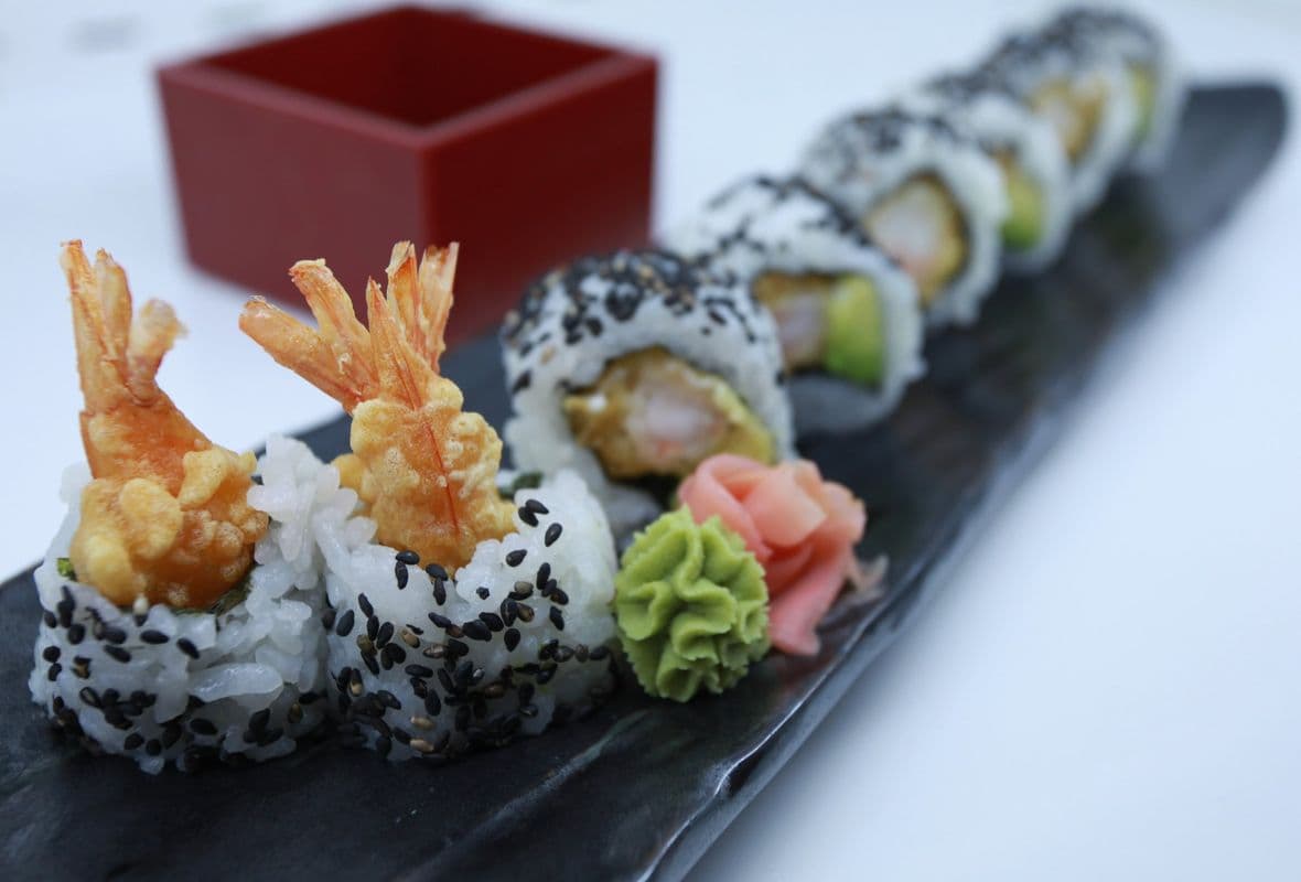 Dynamite Roll (8 pcs)