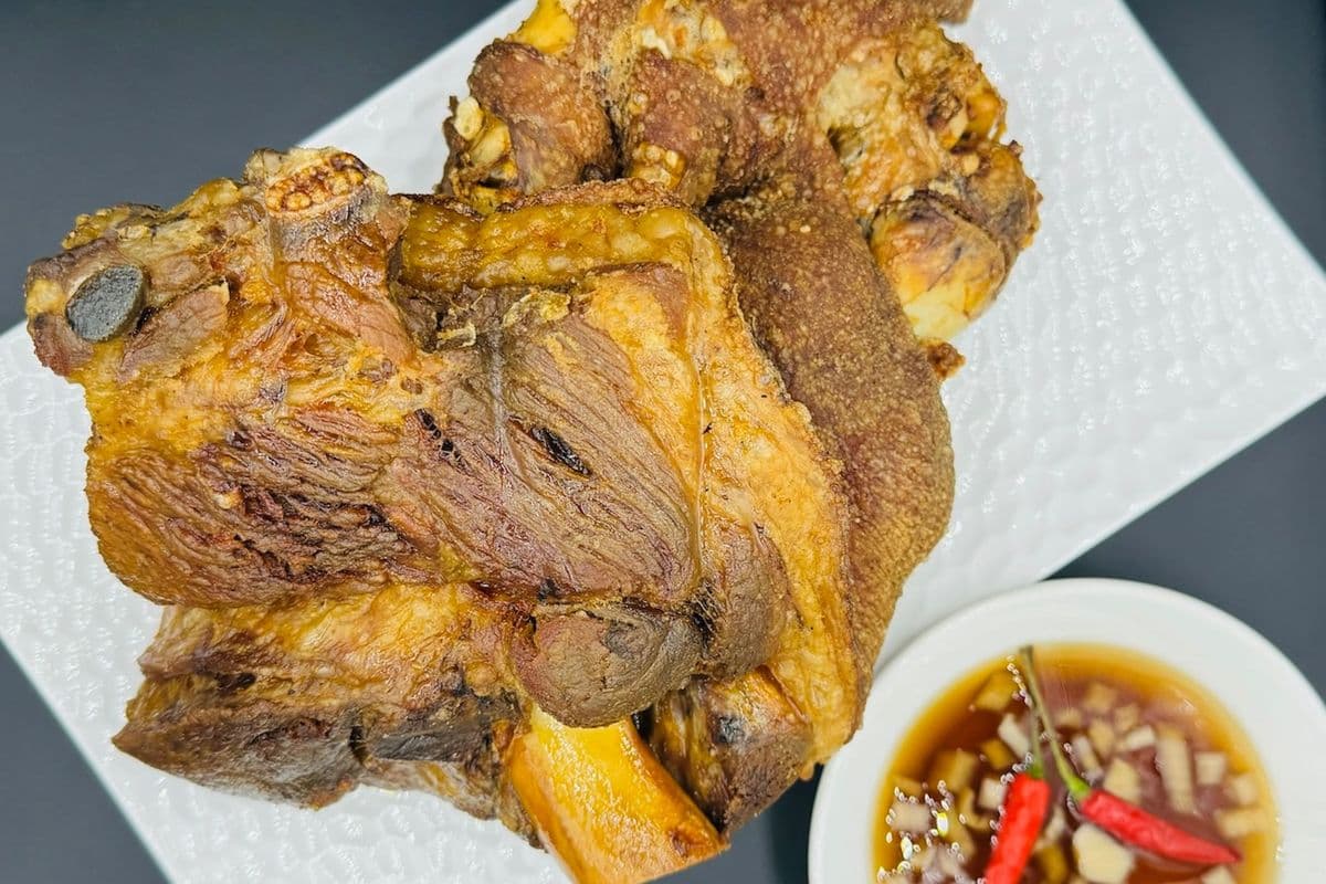 Crispy Pata