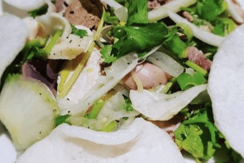 5.Salade de poulet et abats de poulet / Chicken Salad and Chicken Giblets