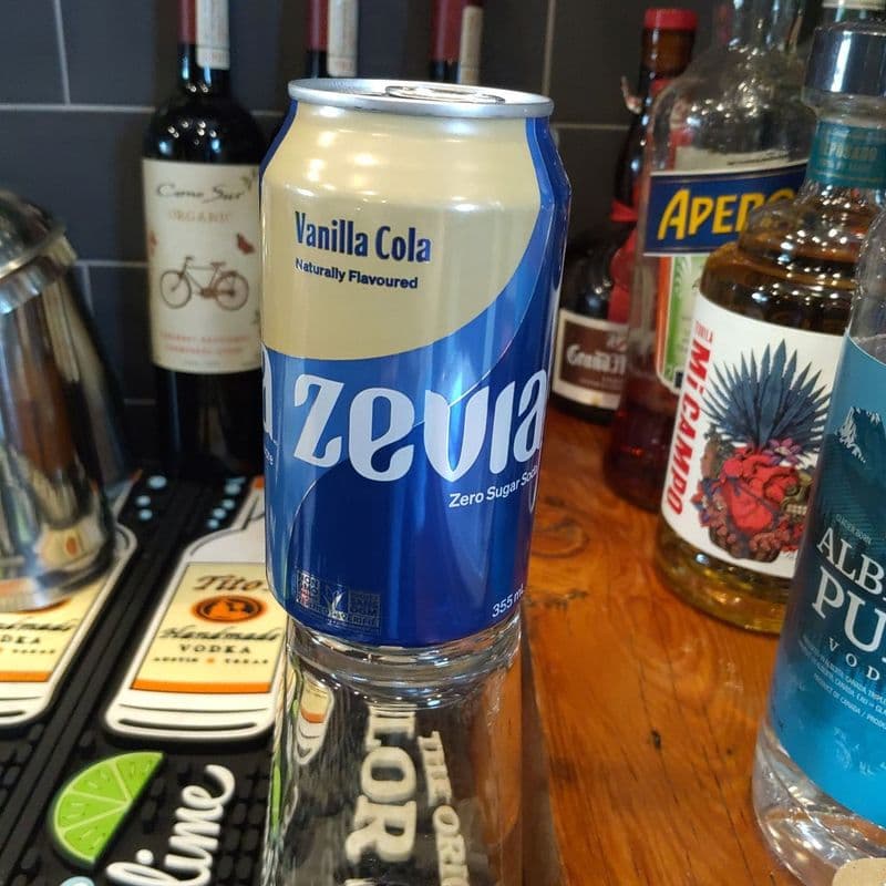Vanilla Cola ZEVIA