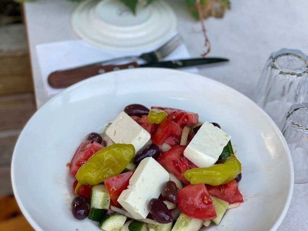SALADE VILLAGE