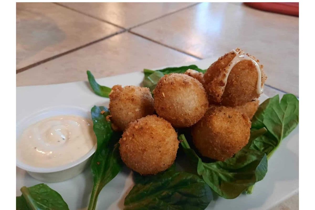 Deep Fried Mozzarella Balls