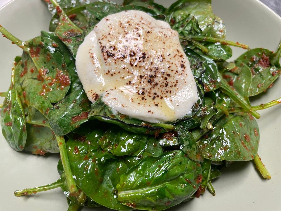 Baby Spinach with Goat Cheese