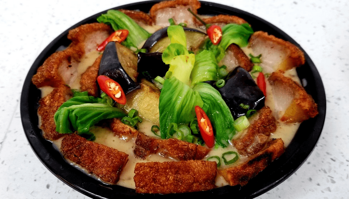 P6. Pork Bagnet Bicol Express with Rice