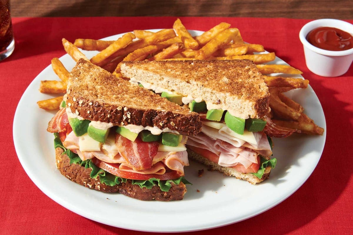 Cali Club Sandwich (1000-1510 Cals)