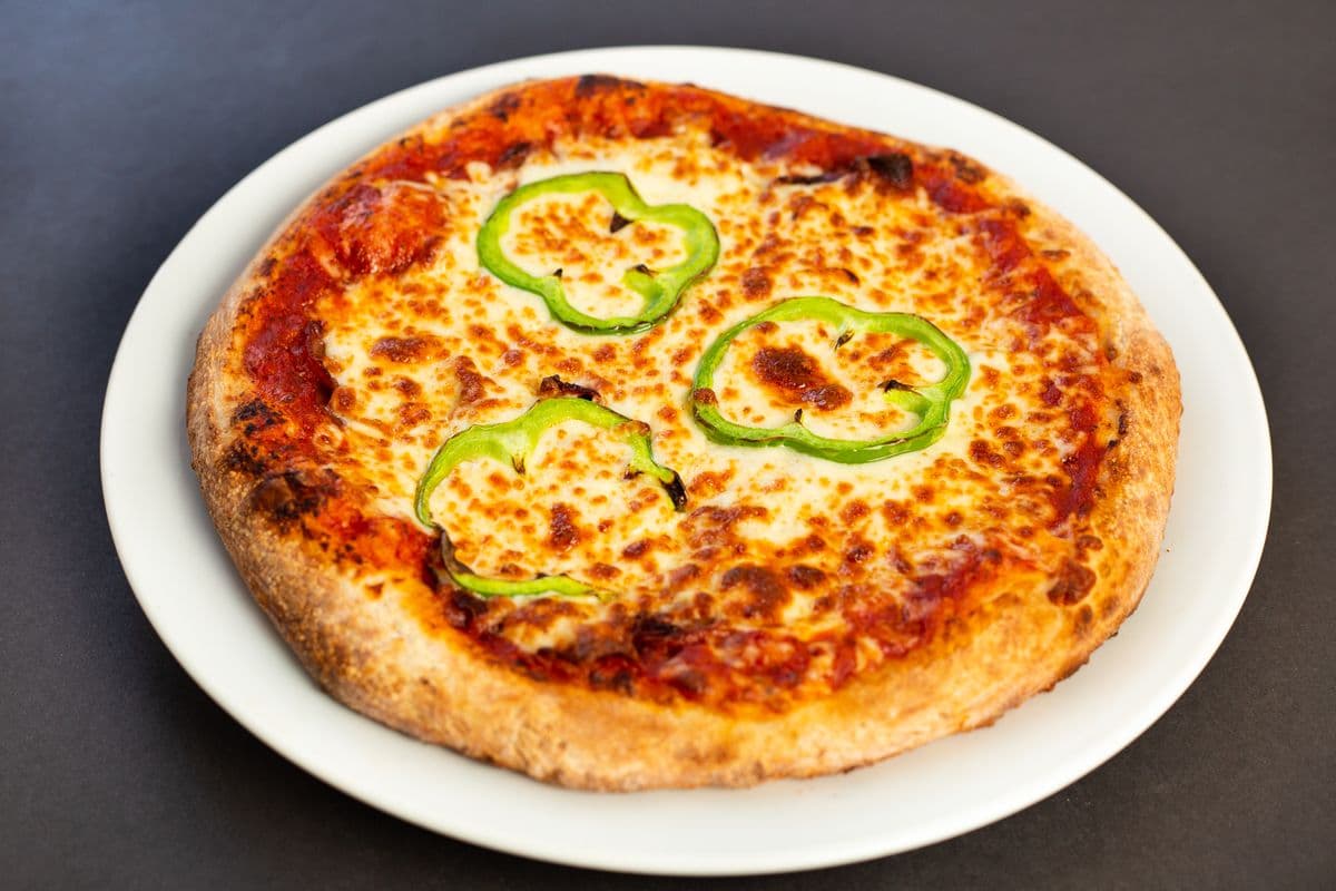 16'' Extra-Large Traditional All Dressed Pizza