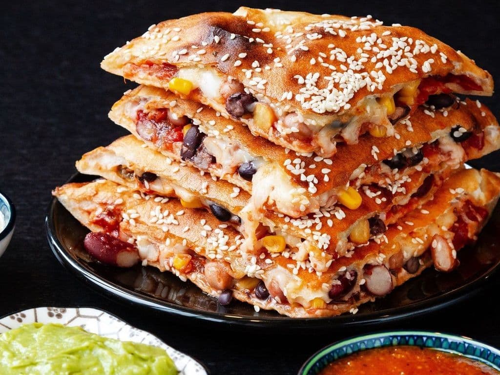 Chicken Mexicana Naan