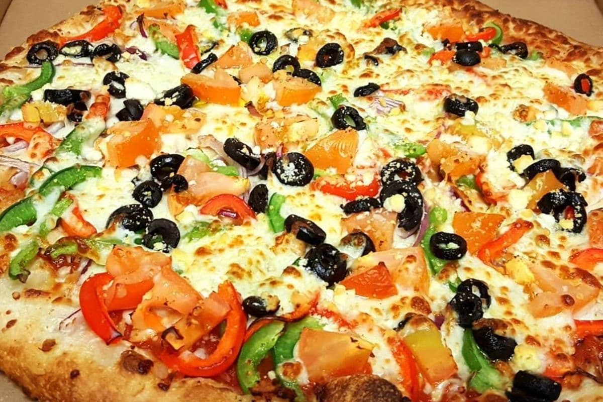 X-Large Special Greek Pizza