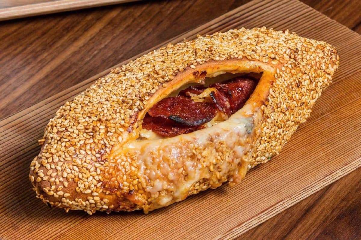 Stuffed Bagel Sandwiches (Sausage and Mozarella)