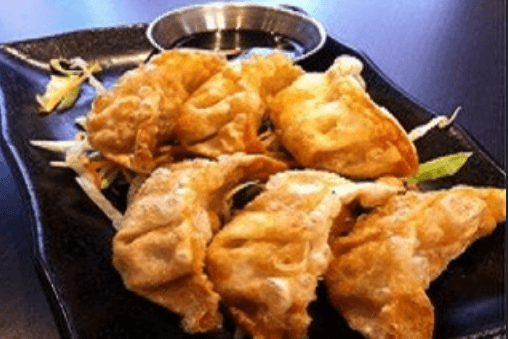 C9. Gyoza (5 pcs) - 素菜饺子