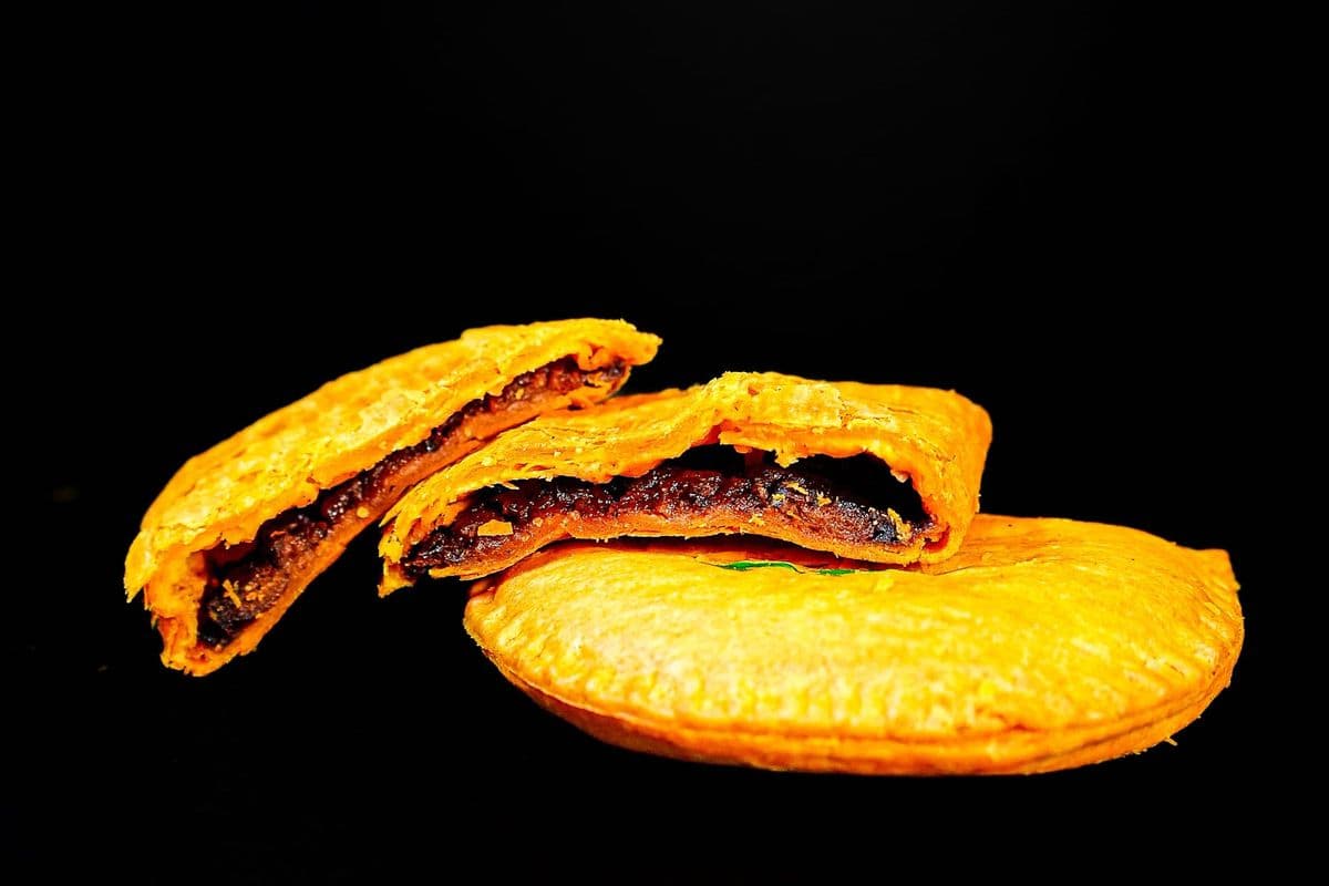 Jamaican Beef Patty (1pc)