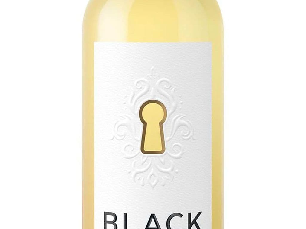 Black Cellar Pinot Grigio (750 ml)