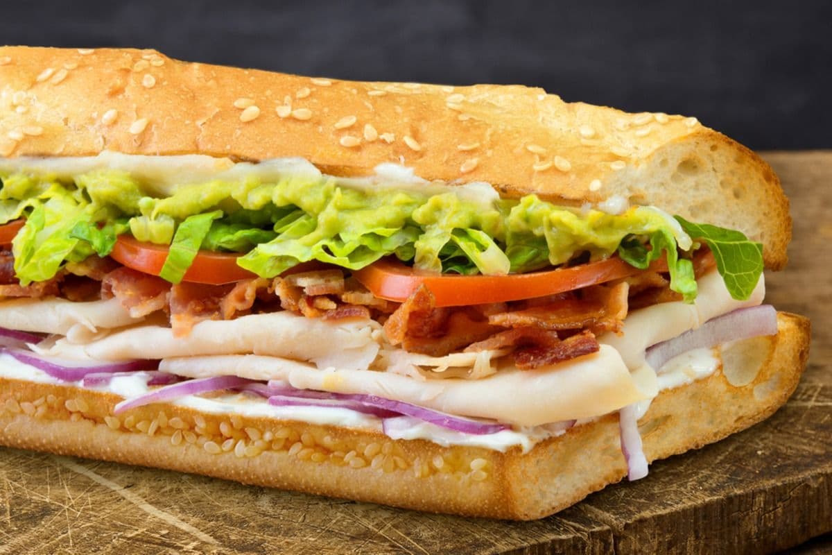 9" Regular Turkey Bacon Guacamole Sub