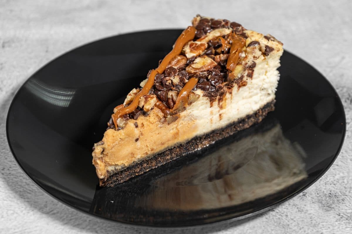 Caramel Pecan Cheesecake