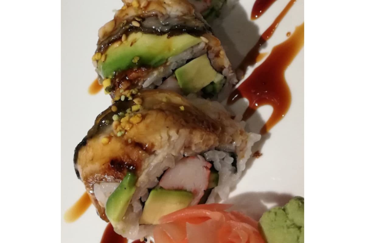 Black Dragon Sushi Roll (8 pcs)