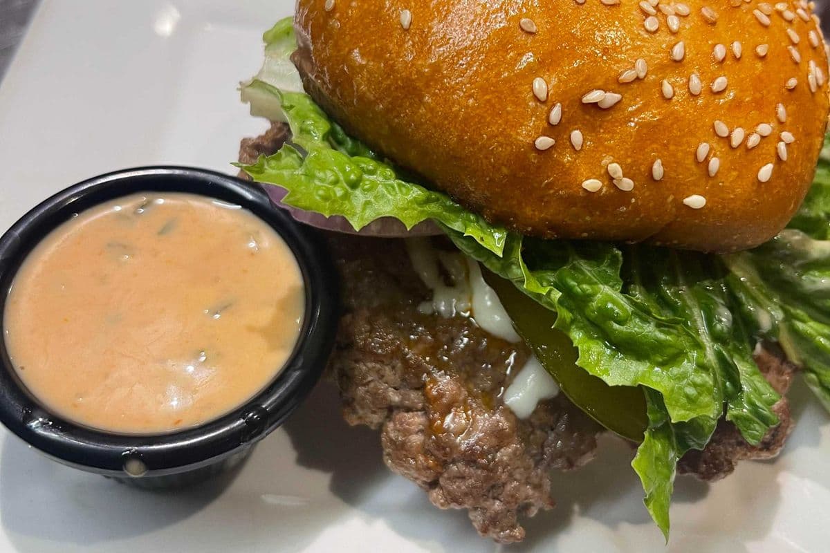 Classic Cheese Burger
