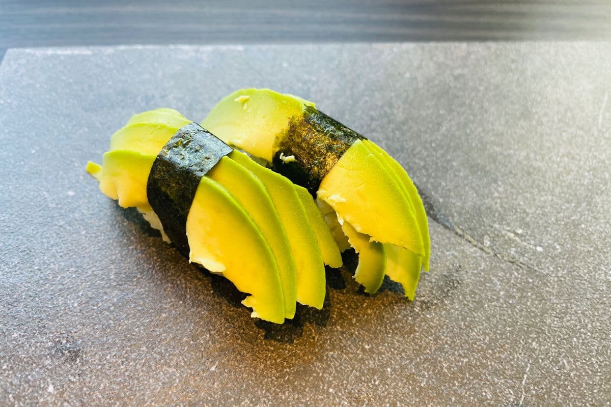 Avo Sushi (2 pcs)