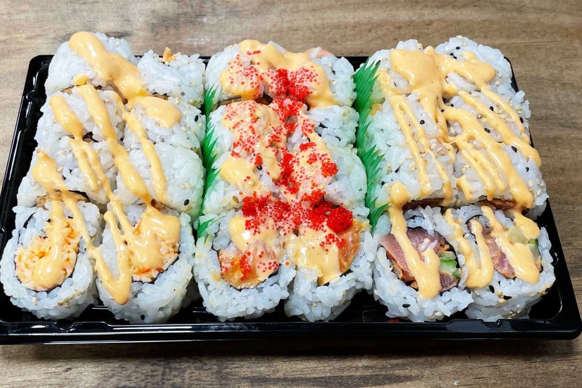 Maki C :Spicy Crab, Spicy Salmon, and Spicy Tuna
