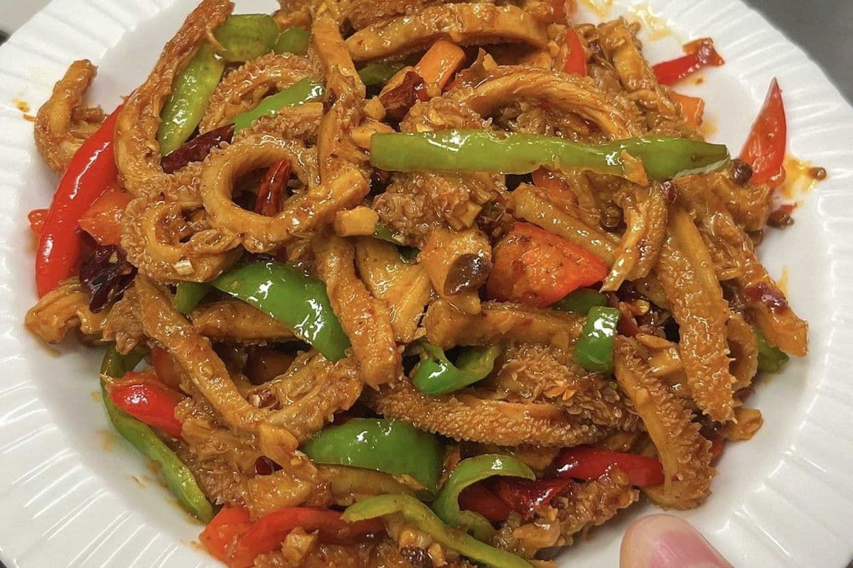 Stir-Fried Beef Tripe 爆炒牛肚