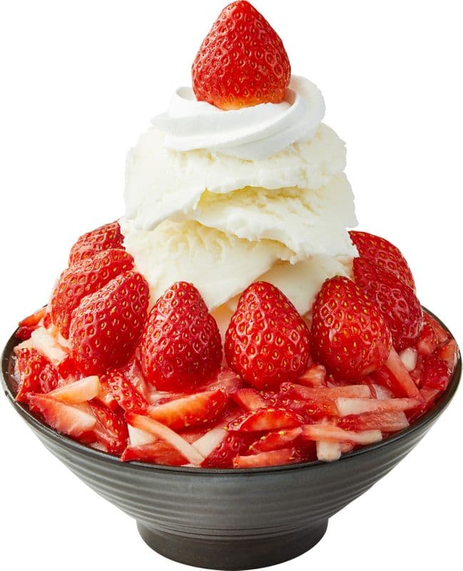 Strawberry Yogurt Bingsu