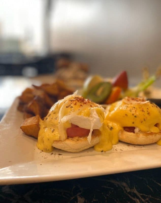 Mediterranean Benedict