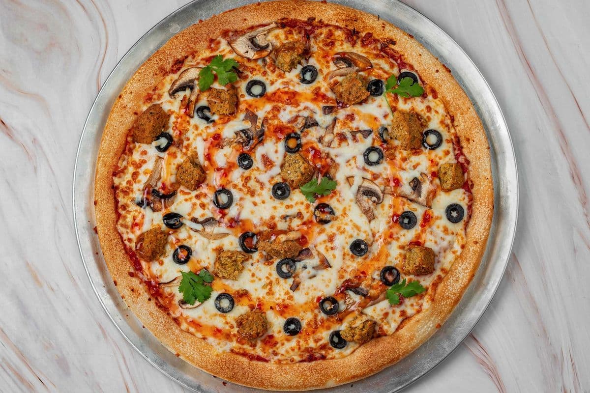 10" Small Falafel and Veggies Pizza