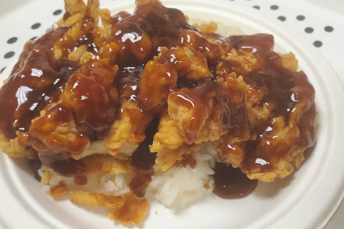 Breast fillet rice bowl