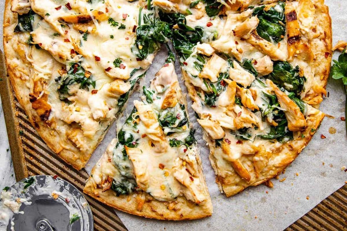 ALFREDO CHICKEN PIZZA