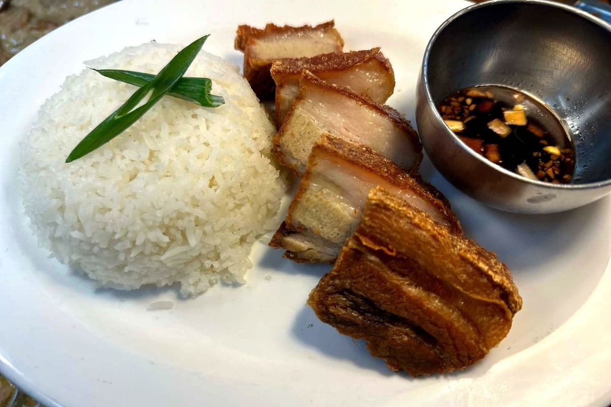 Crispy Fried Pork Belly (Lechon Kawali) With Rice