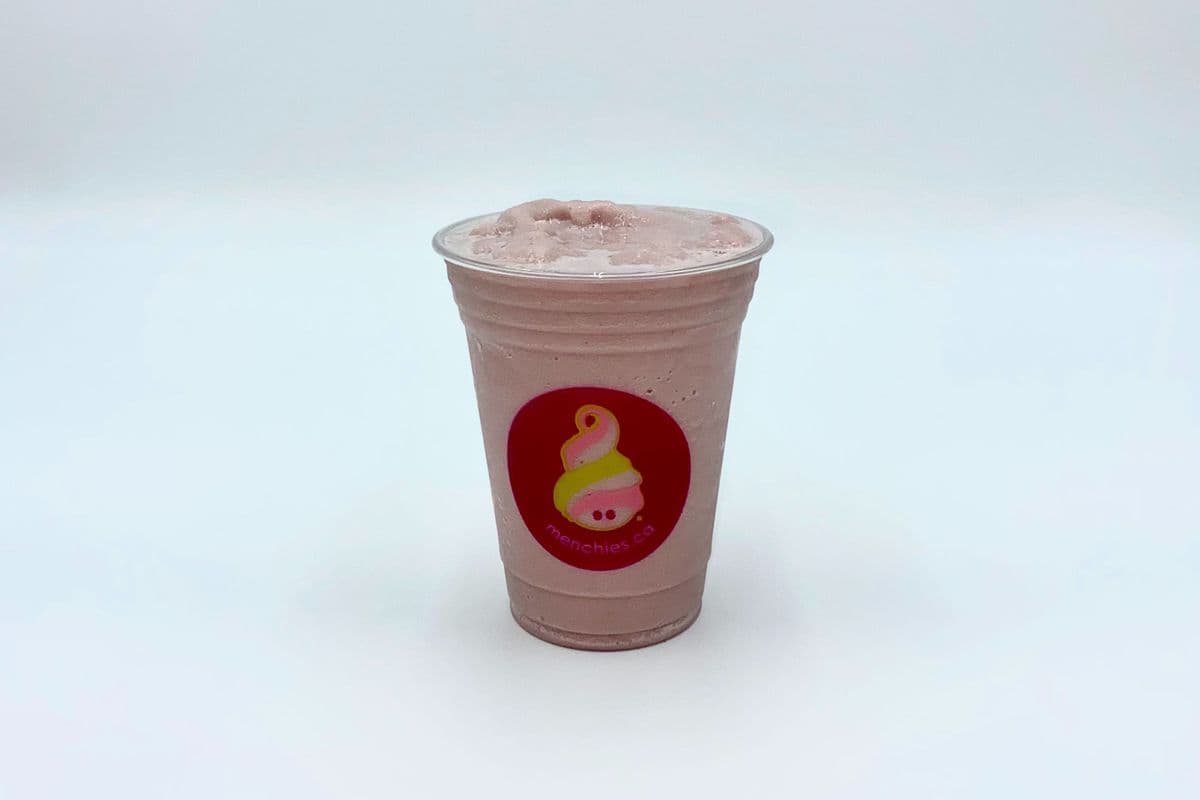 Strawberry Smoothie (16oz)