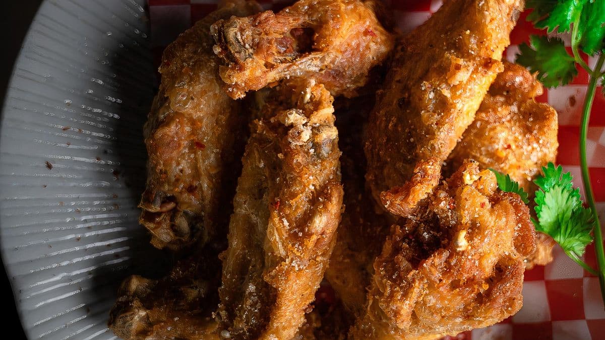 Tom Yum Fried Wings
