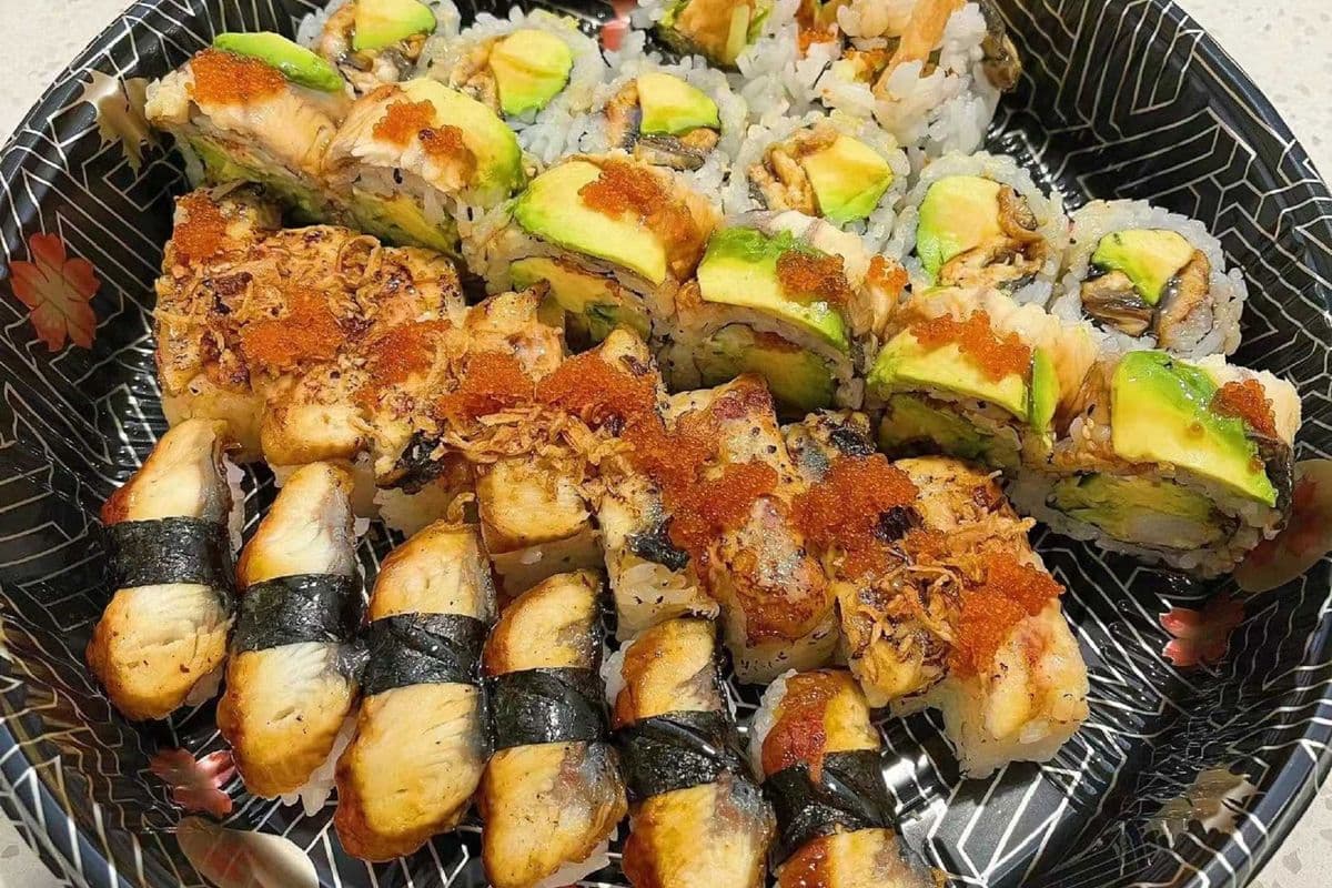 F03. BBQ Eel Lover Party Tray (28pcs)