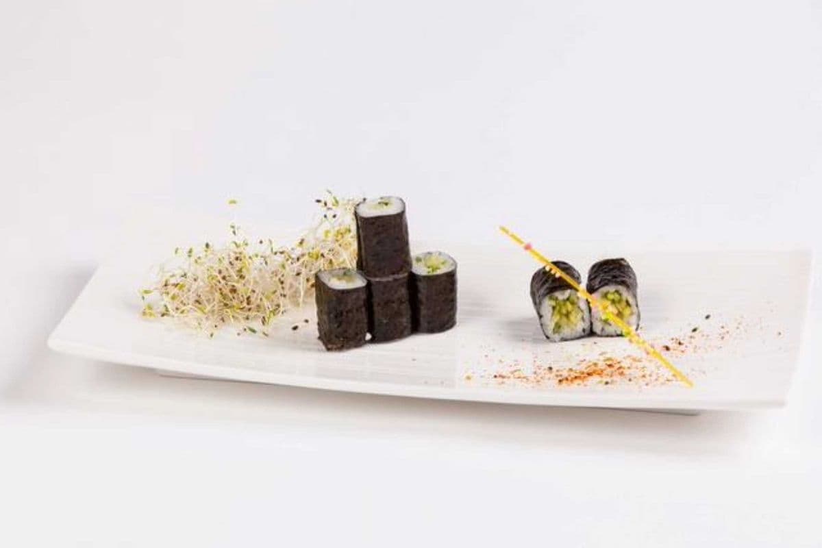 Cucumber Maki Roll